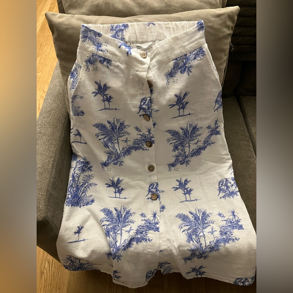 Tropical Blue and White Button-Front Midi Skirt